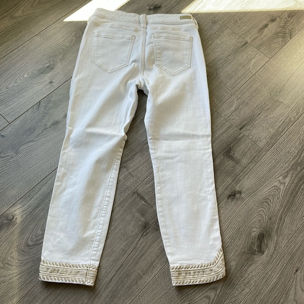Liverpool White ,The Crop Rounded Embroidered rounded hem . - Picture 2 of 8
